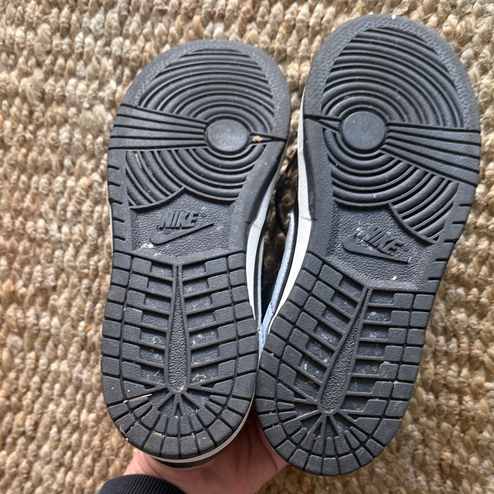 Nike Dunk Low Retro Black Panda 2.0 black leather with white accents - Picture 4 of 6